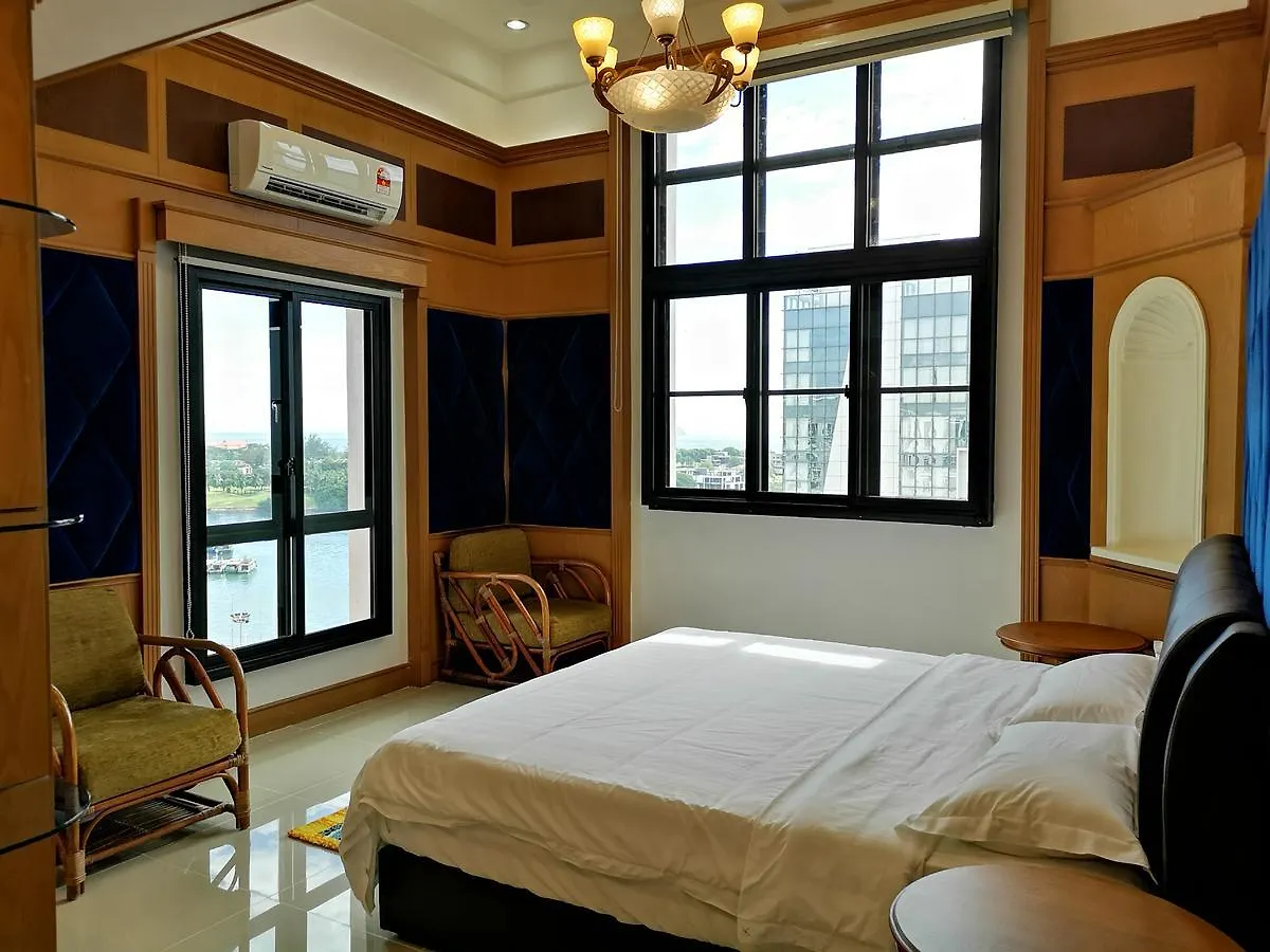 אפרטהוטל קוטה קינבלו Marina Court Luxury Penthouse מלון דירות